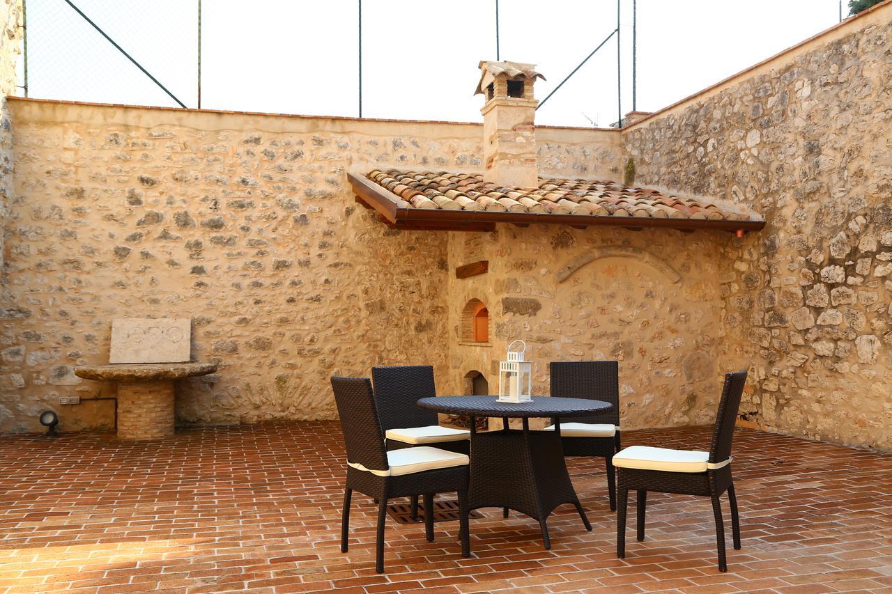 Monastero Di Sant'Erasmo Hotel Veroli Exterior photo
